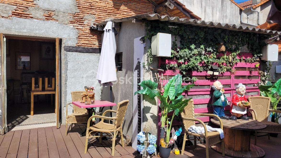 Maison à ROUMAZIERES-LOUBERT