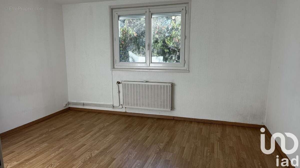 Photo 4 - Maison à SAINT-GERMAIN-DE-LUSIGNAN