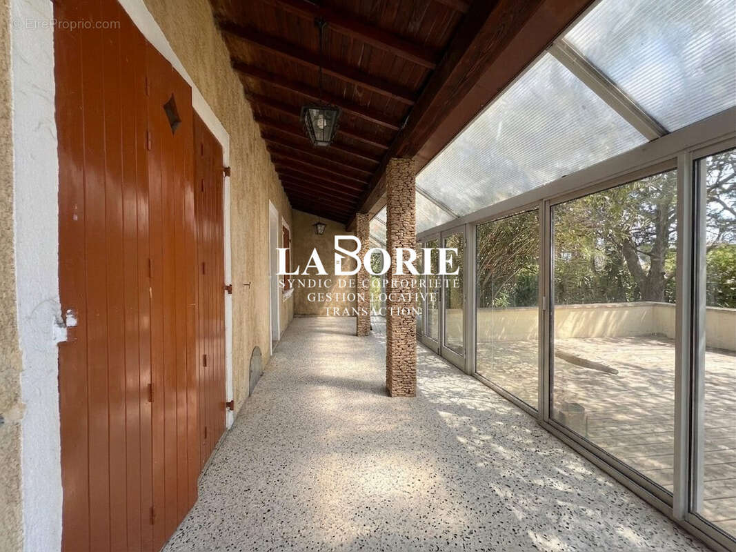 Maison 128 m² à Piolenc  - photo 2
