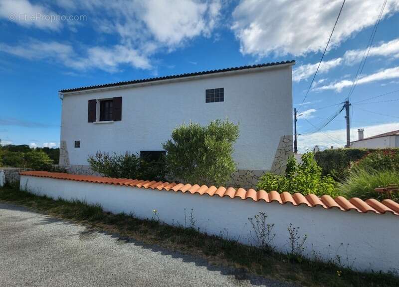 Maison familiale 120m² à Sauzelle – Entre forêt et plage, un cadre naturel d’exception ILE D'OLERON (17) - photo 17
