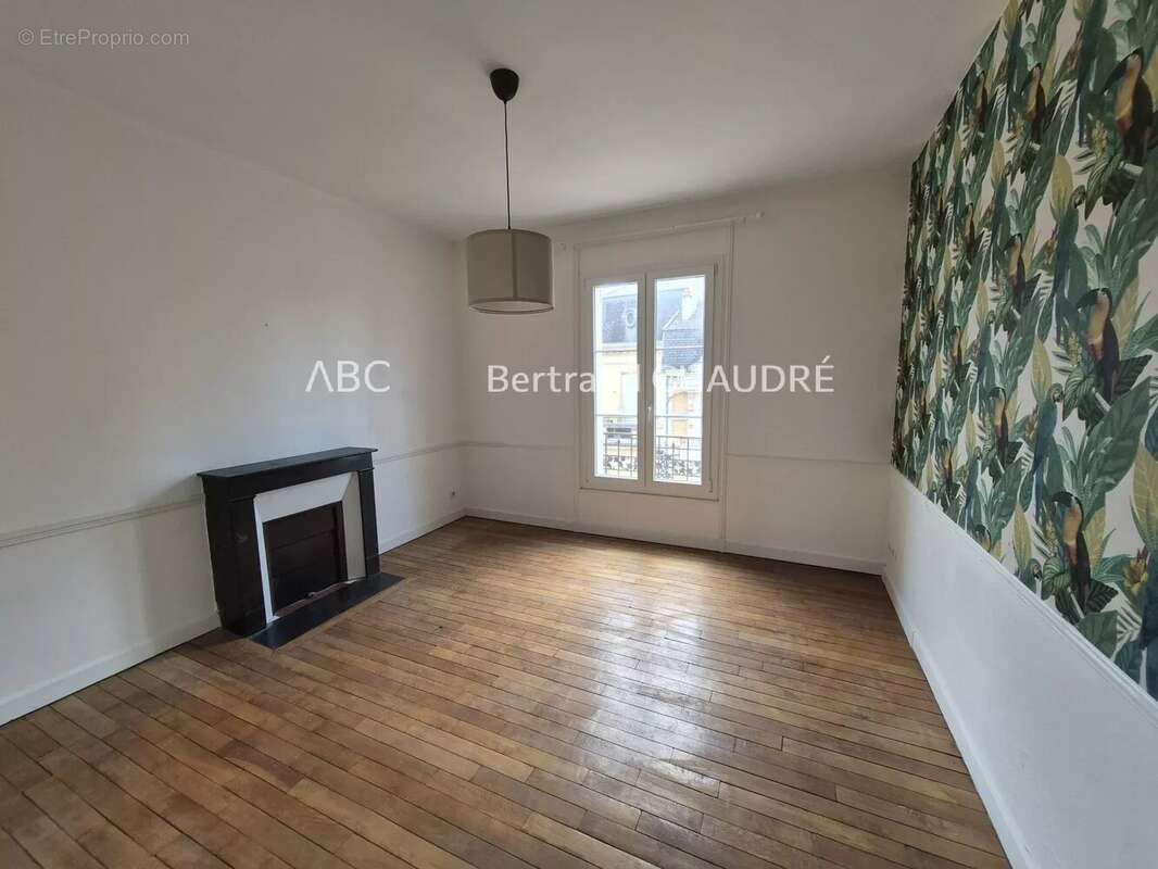 T3 ancien secteur voltaire - photo 6