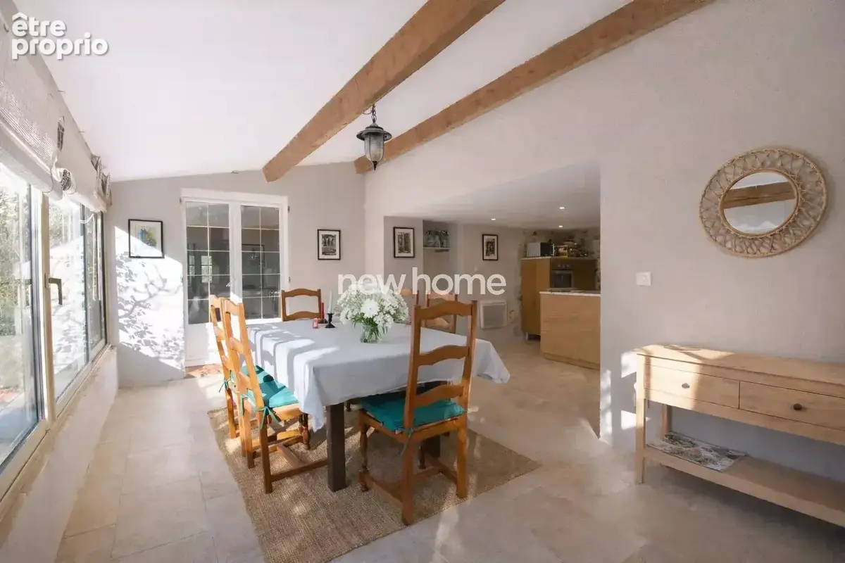 Maison 4 chambres au clame sur un beau terrain arboré - photo 11
