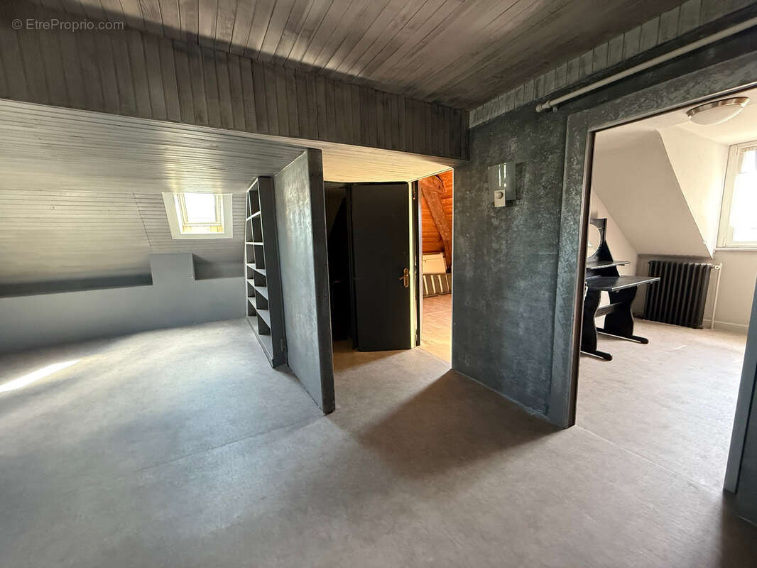 Maison à REMIREMONT