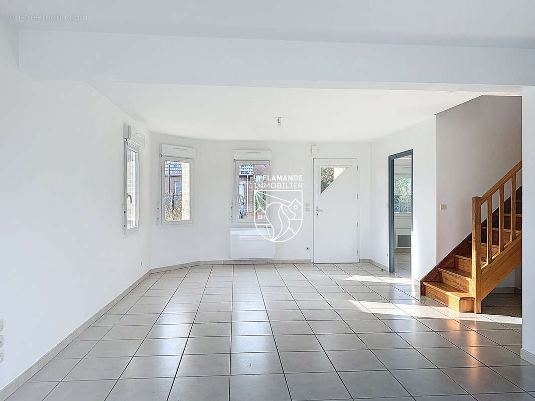 Maison à WALLON-CAPPEL