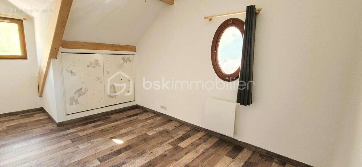  grand appartement duplex – centre village d’allos – 110 m² - photo 13