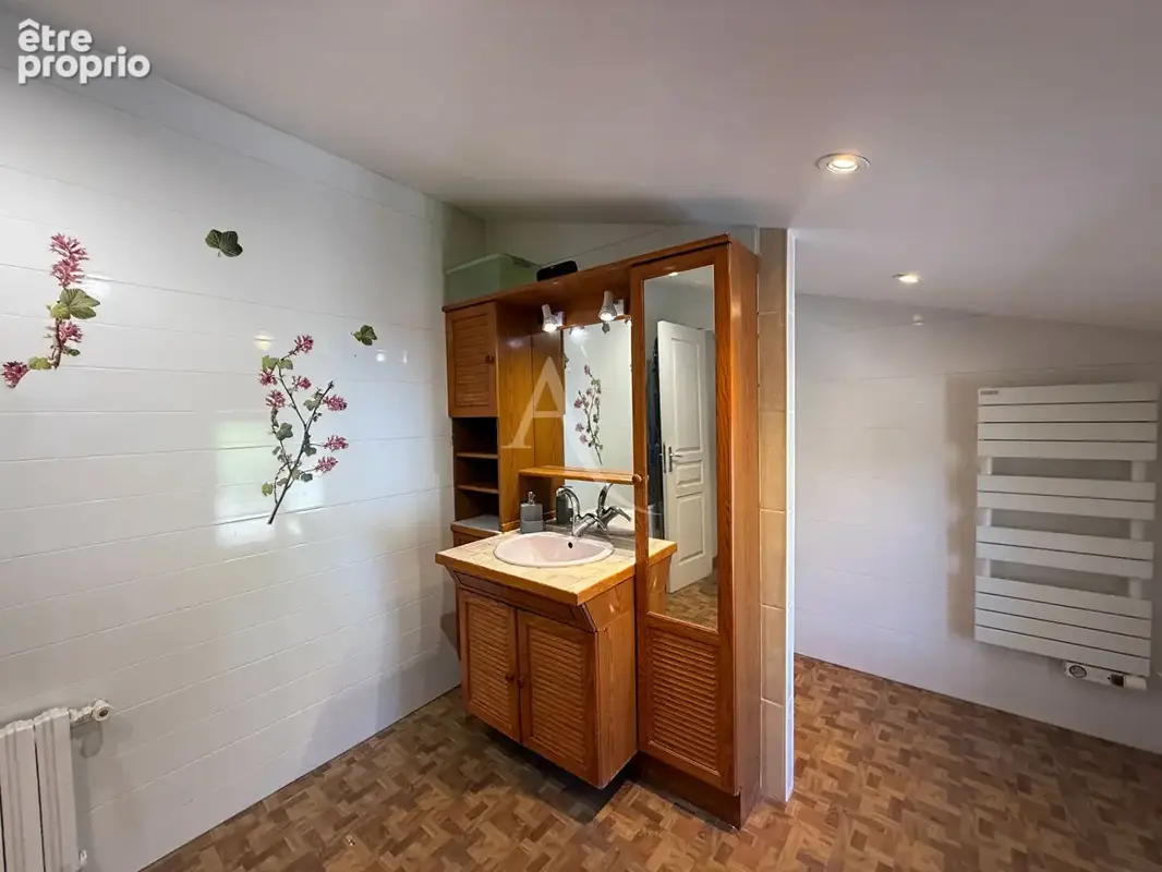 Maison de village type 4 au calme proche commodités avec terrasse cave et atelier - photo 10