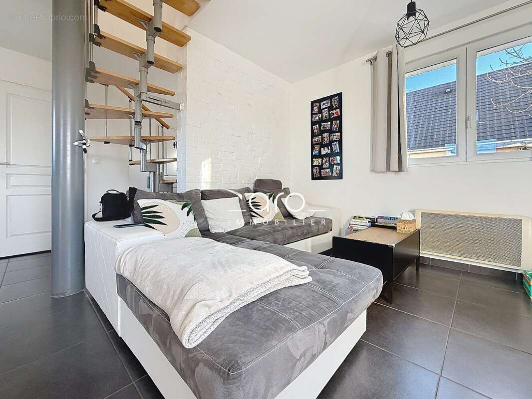 Maison 75 m² à Genech  - photo 3