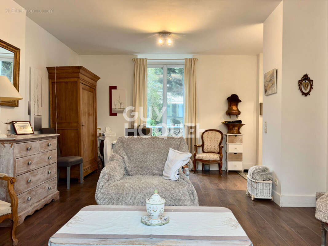 Appartement à SOISY-SUR-SEINE