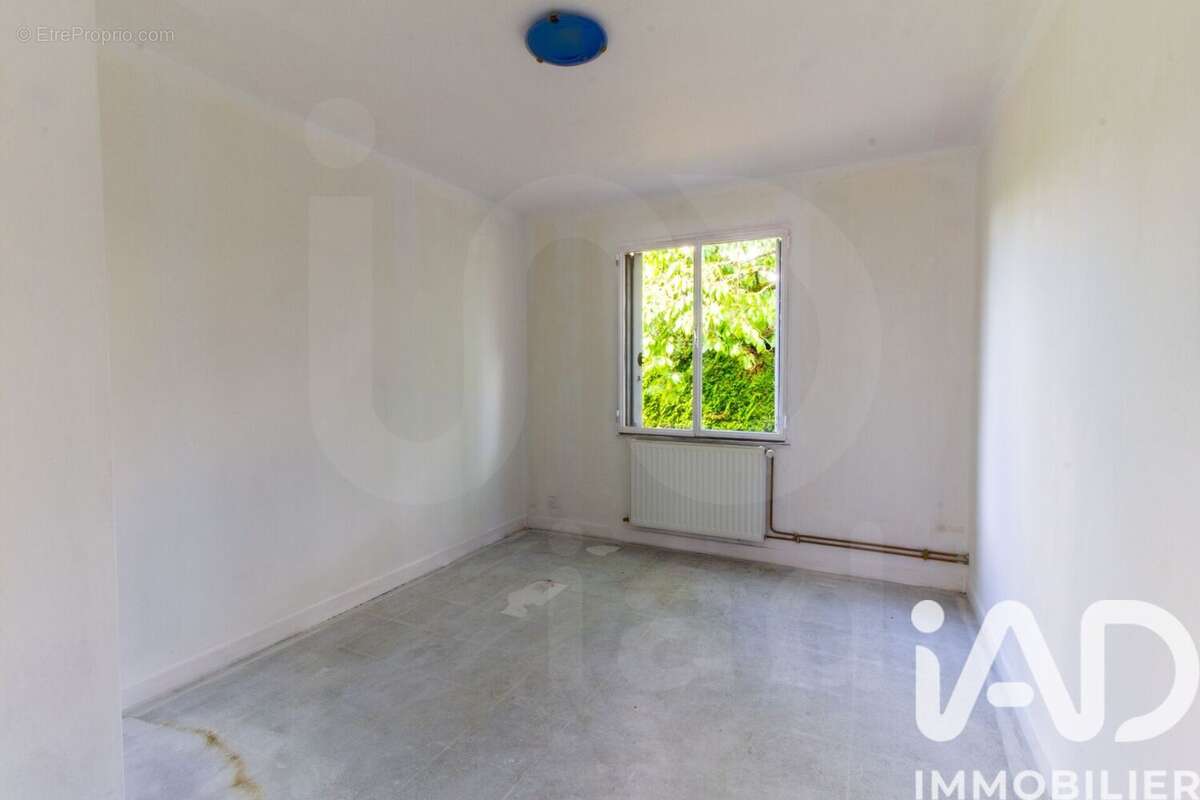 Photo 8 - Maison à NEUILLY-SOUS-CLERMONT