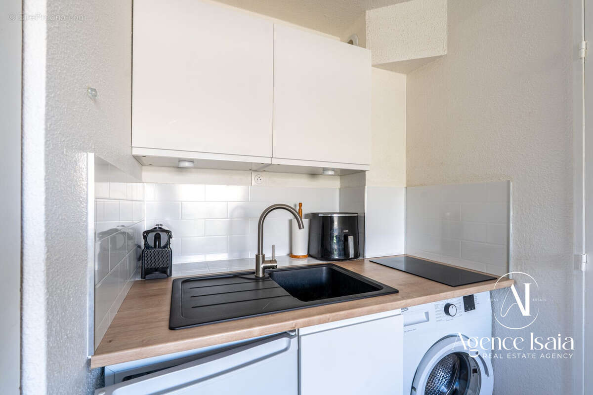 Appartement à BORMES-LES-MIMOSAS