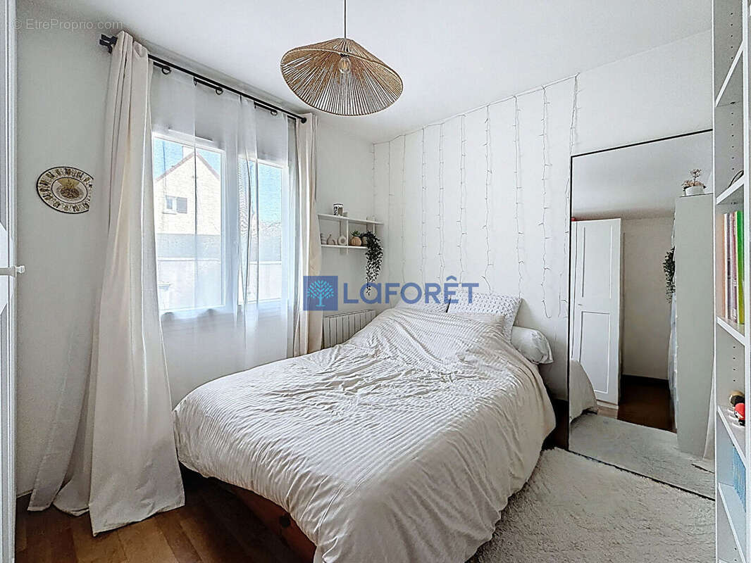 Maison à DAMMARIE-LES-LYS