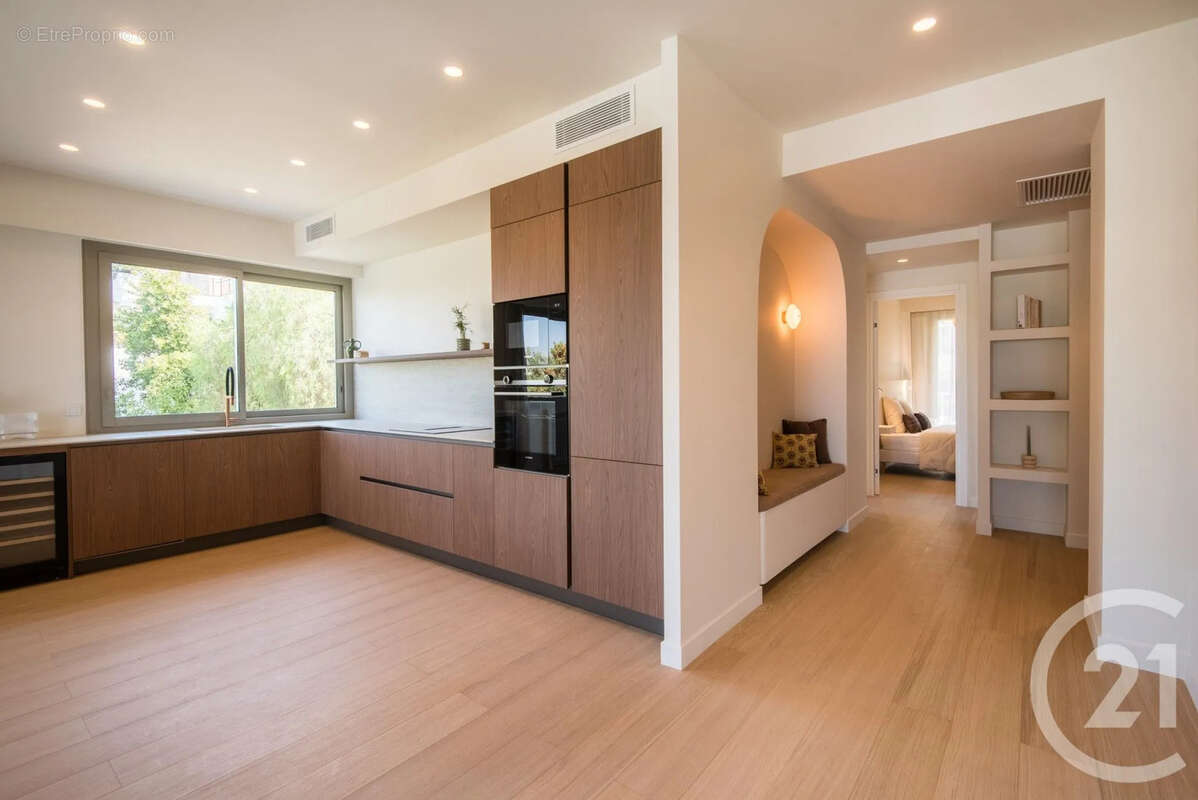 Appartement 101 m² à Nice  - photo 8