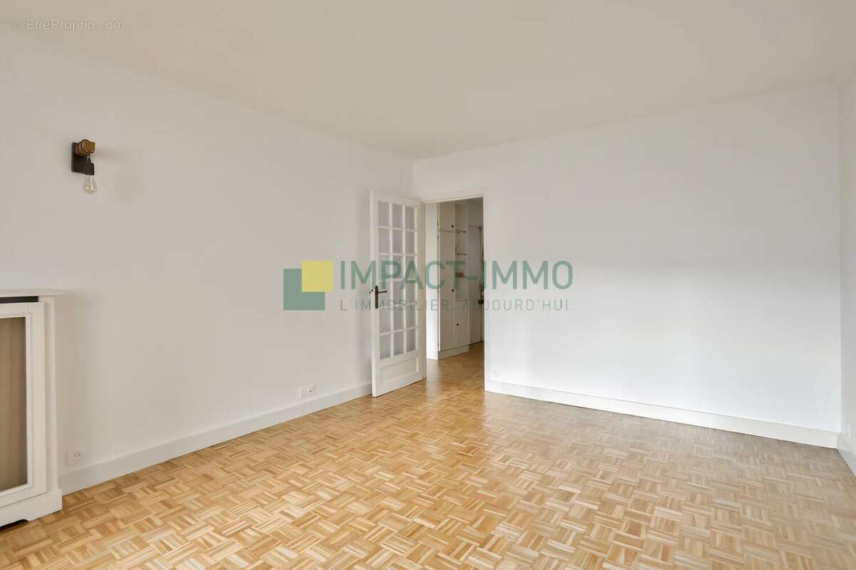 Appartement à CLICHY