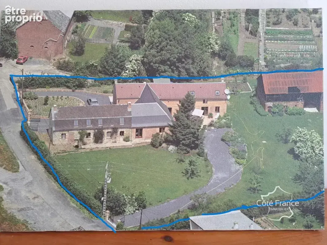 AISNE Vervins, Grande maison de famille sur un superbe terra - photo 2