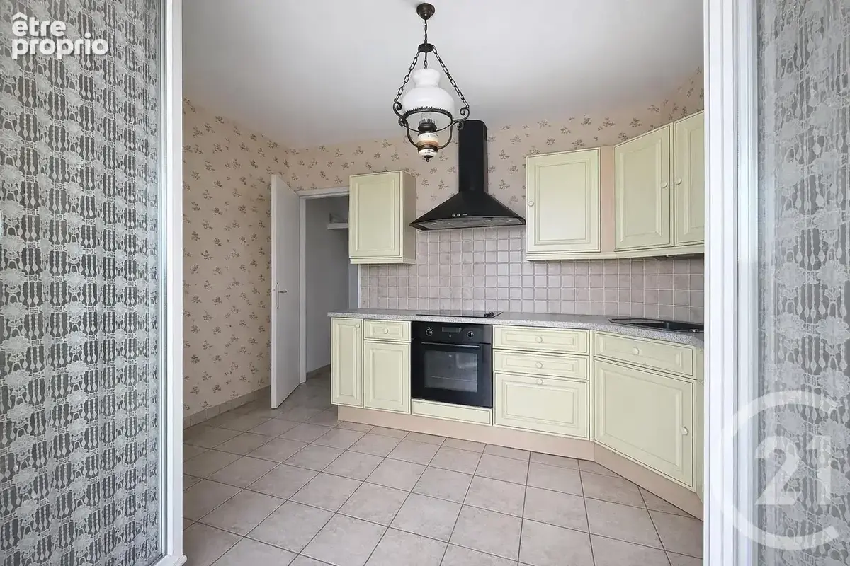 Appartement 3 pièces 82 m² à vendre à Chartres (28000) - photo 6