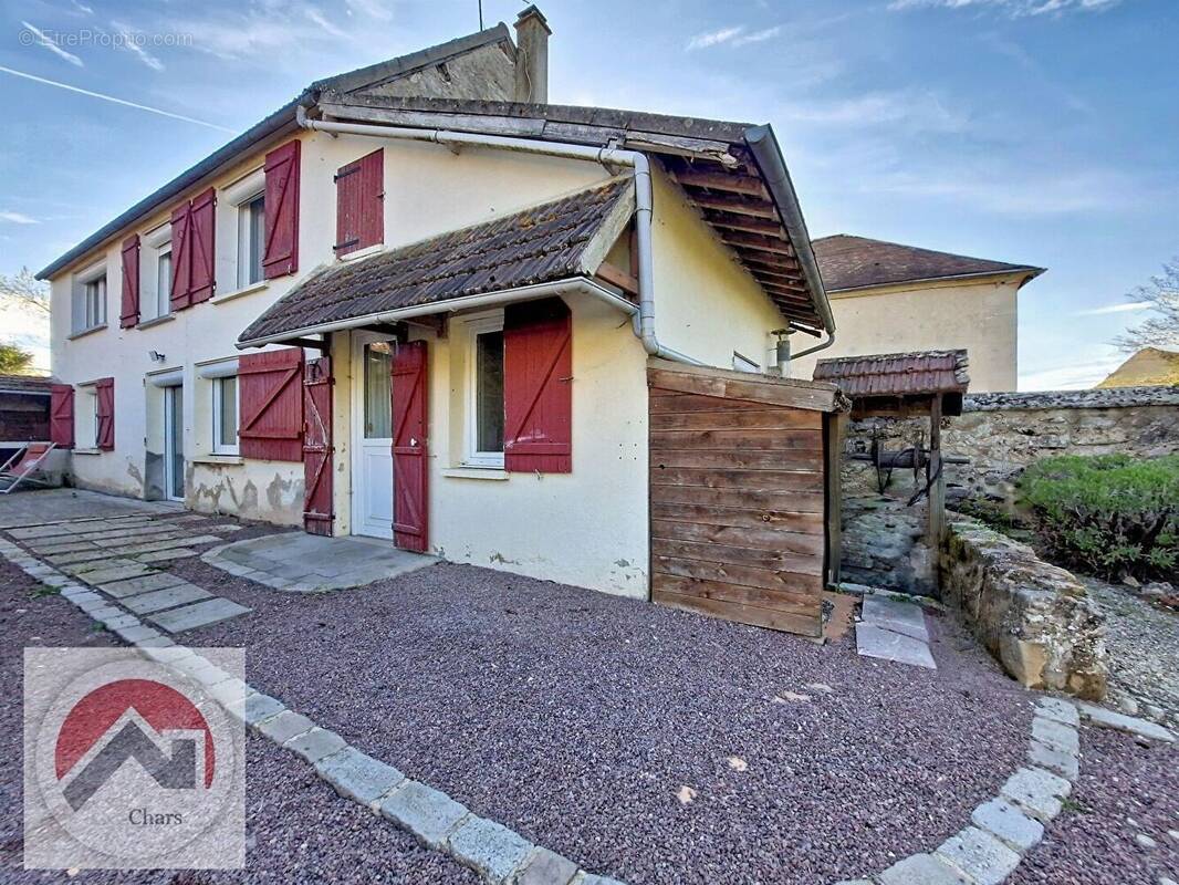 Maison à MARINES