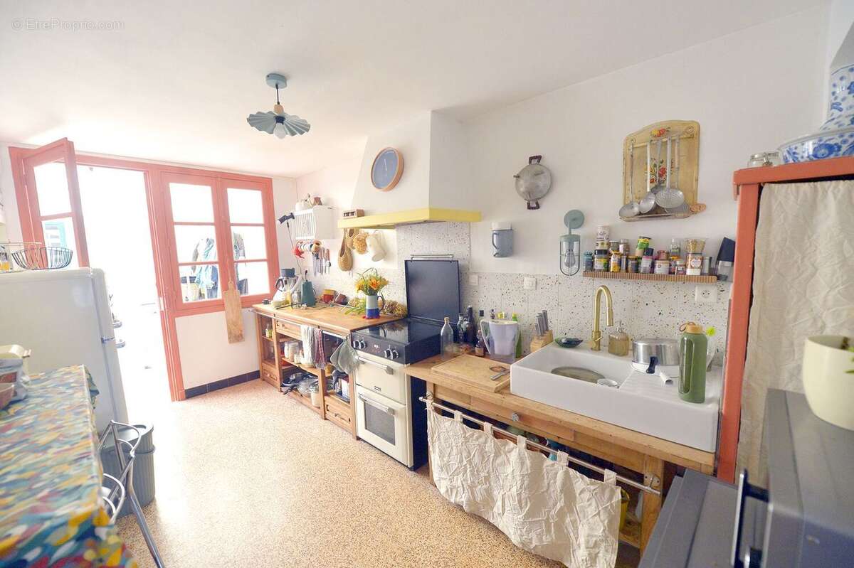 Maison à SAINT-GEORGES-DE-DIDONNE