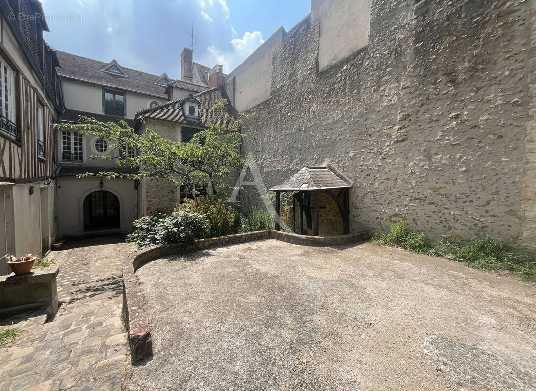 Appartement à DOURDAN