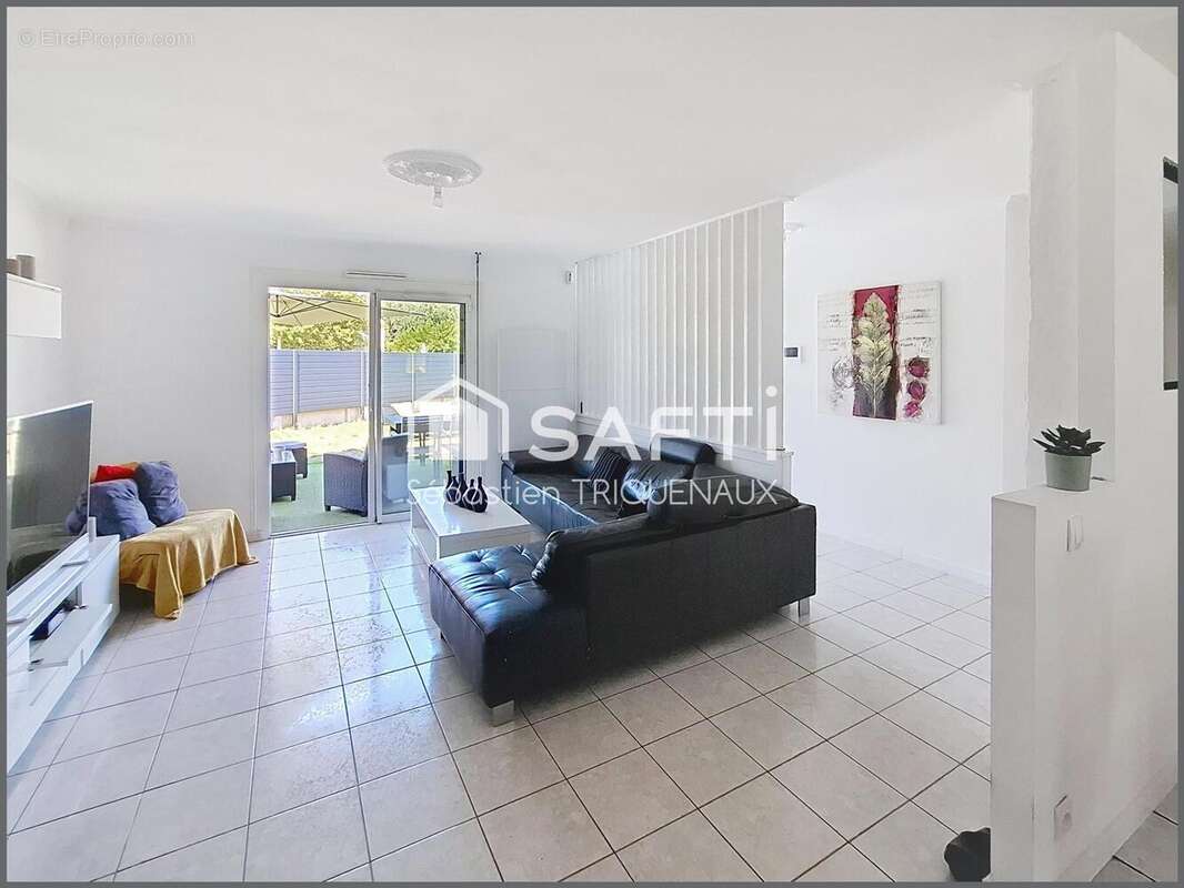 Photo 4 - Maison à AVRILLE