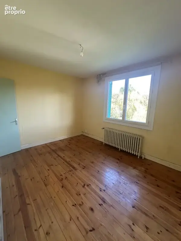 Maison T4 avec atelier - photo 5