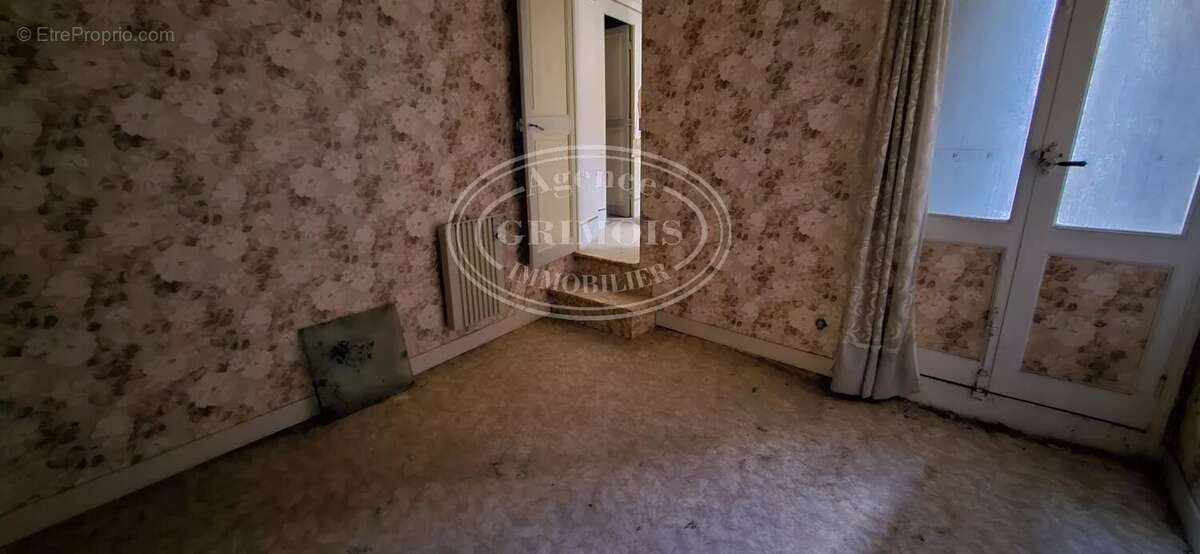Maison de 144m² avec garage et terrasse - photo 8
