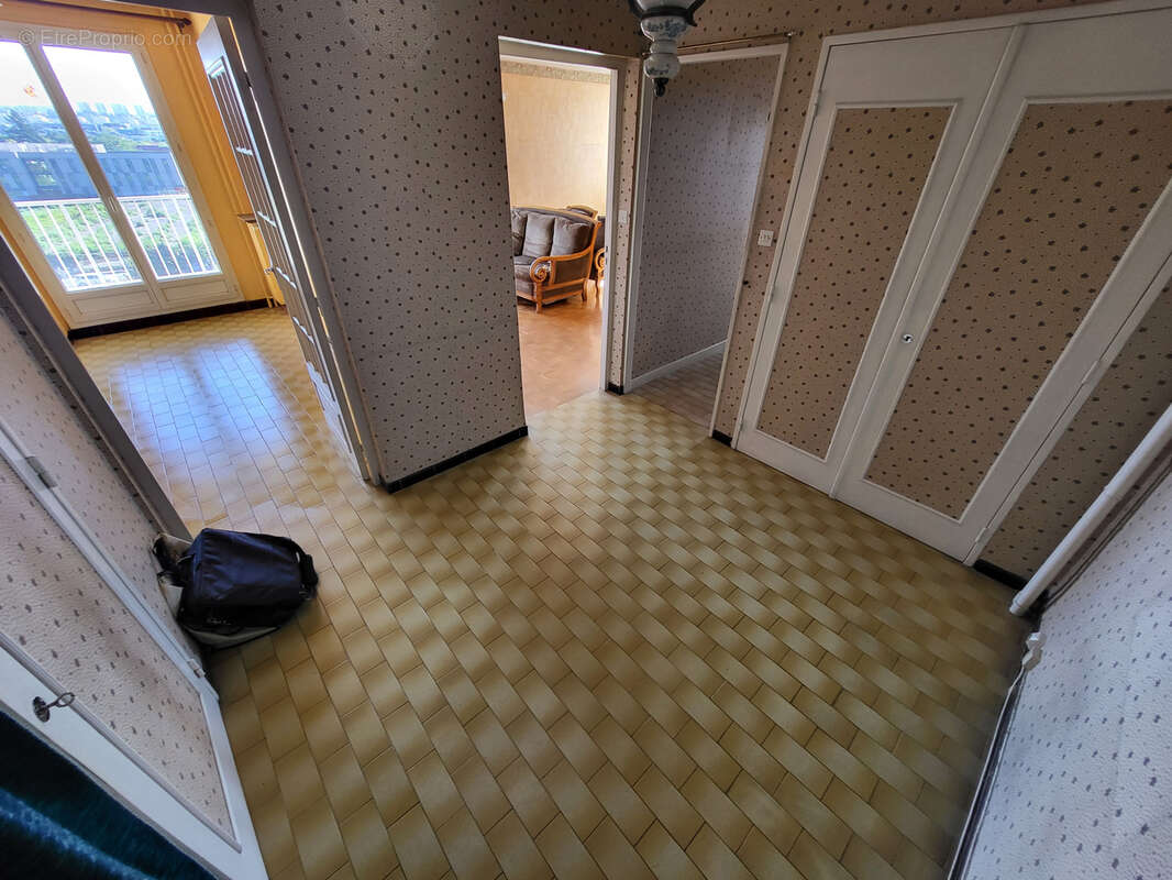 Appartement à VENISSIEUX