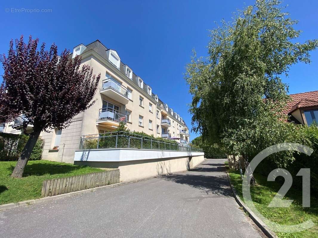 Appartement à THORIGNY-SUR-MARNE