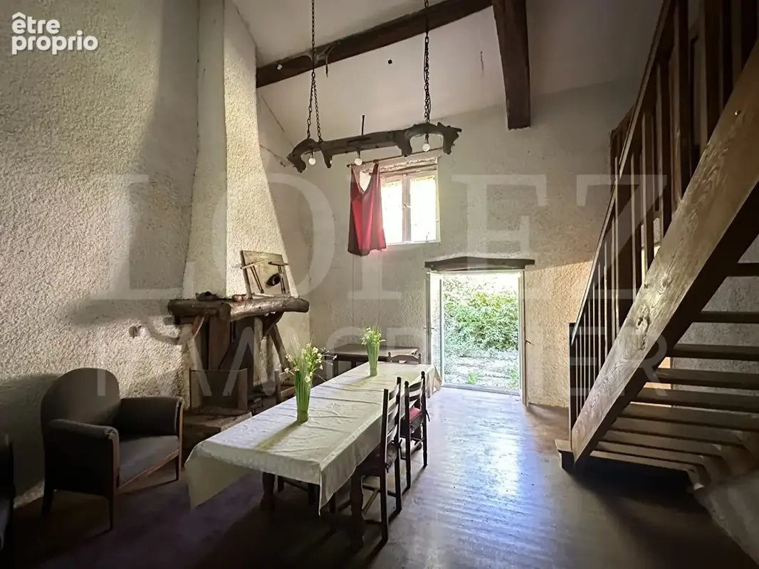 Maison à SAINT-AMANS-VALTORET