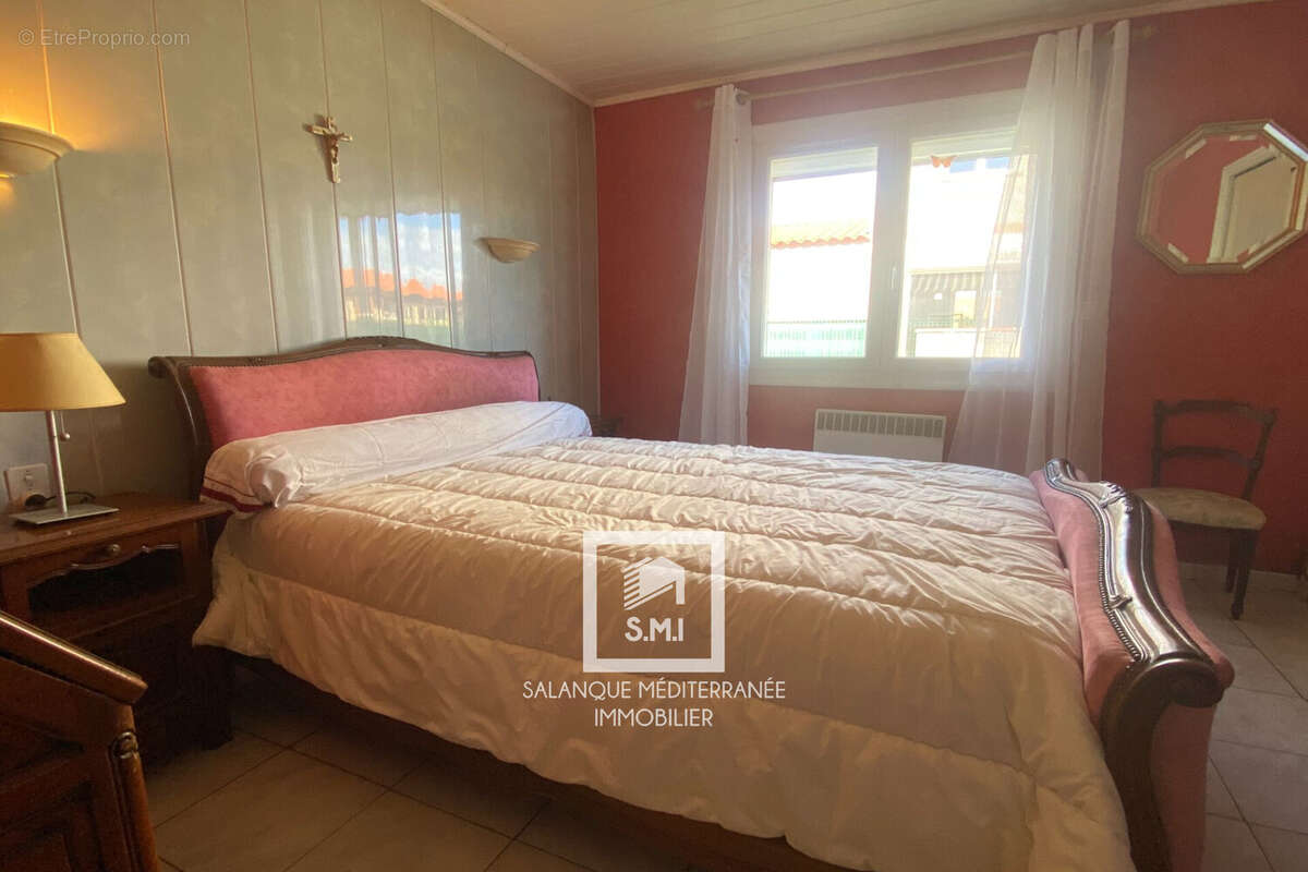Maison 144 m² à Saint-Laurent-De-La-Salanque  - photo 8