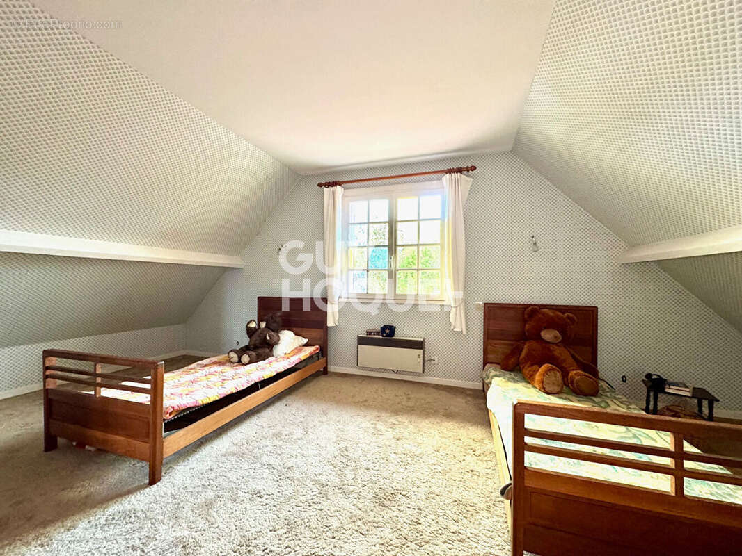 Maison à PONT-L'EVEQUE