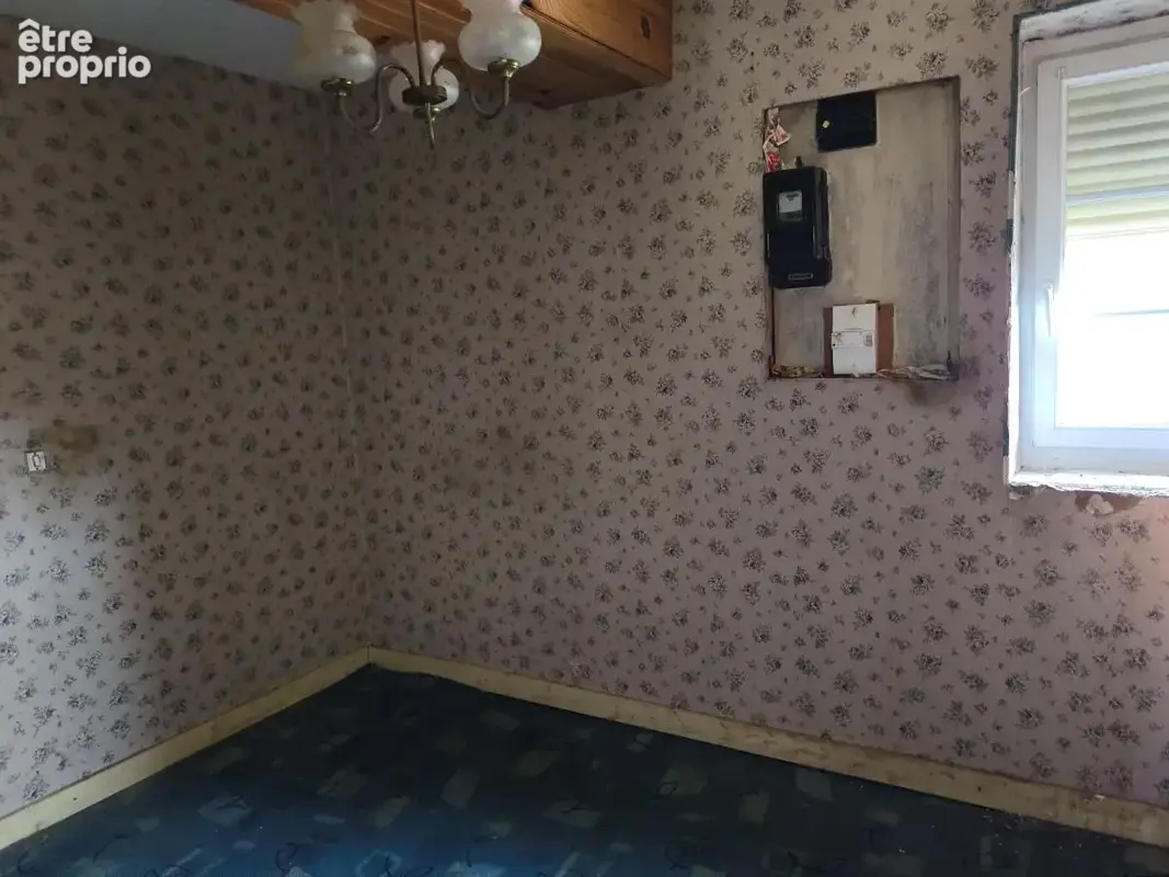 Maison 71 m² à Saint-Cyr-Du-Bailleul  - photo 3
