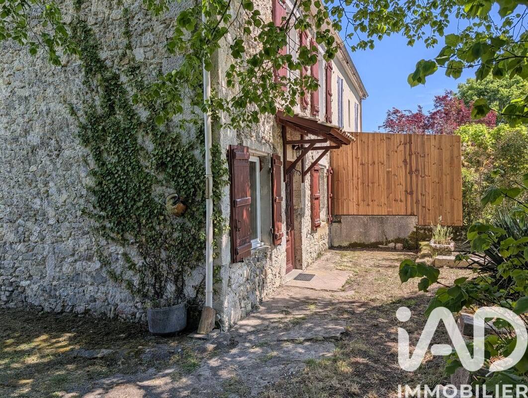 Photo 1 - Maison à BARBASTE
