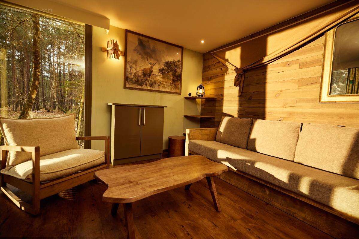 Appartement à CHAUMONT-SUR-THARONNE