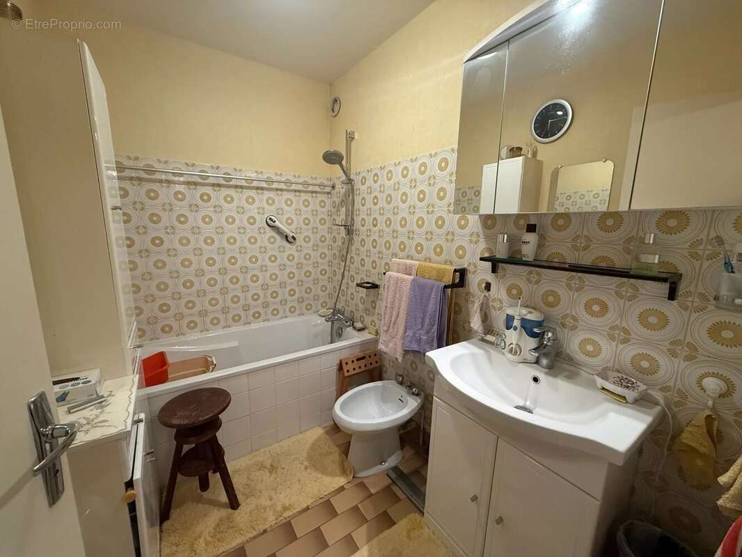 Appartement à MARSEILLE-14E