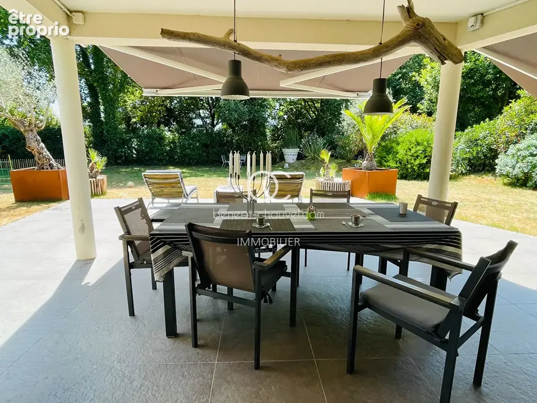 Maison Theix-Noyalo - 240 m2 hab - Terrain de 1270 m2 - photo 6