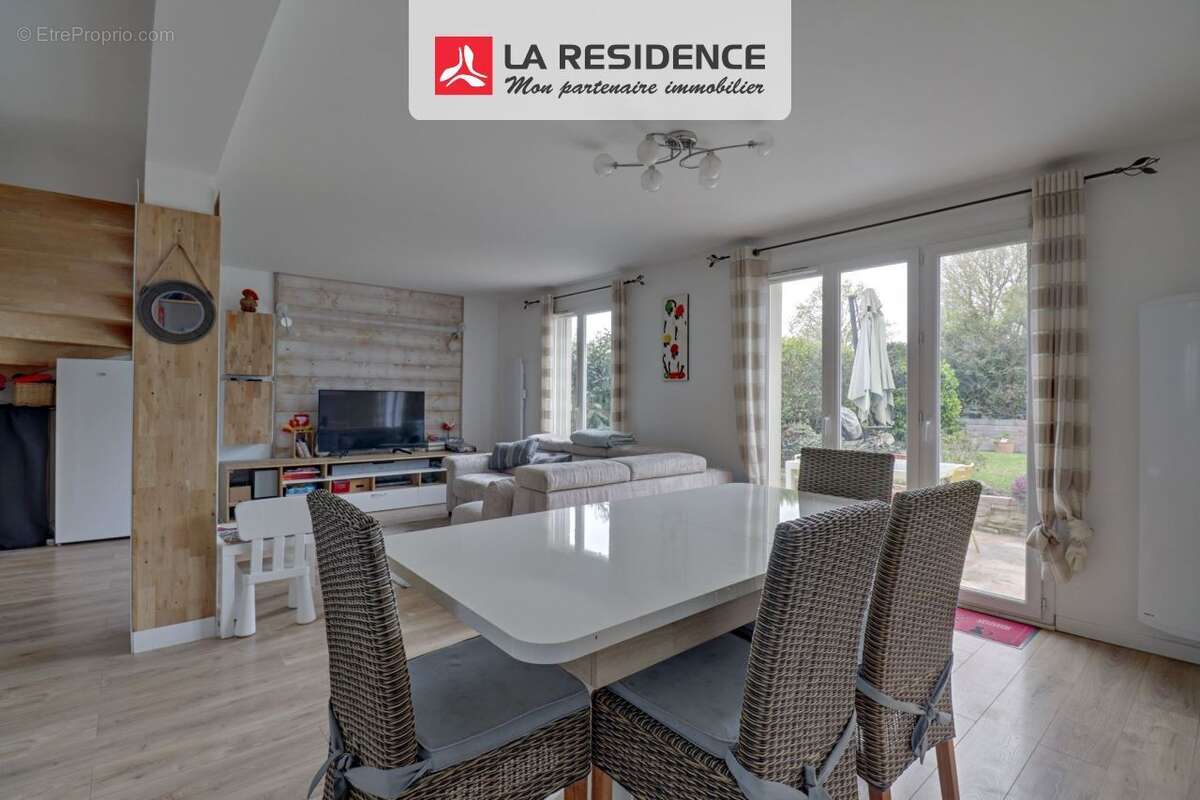 Maison à VILLIERS-SAINT-FREDERIC