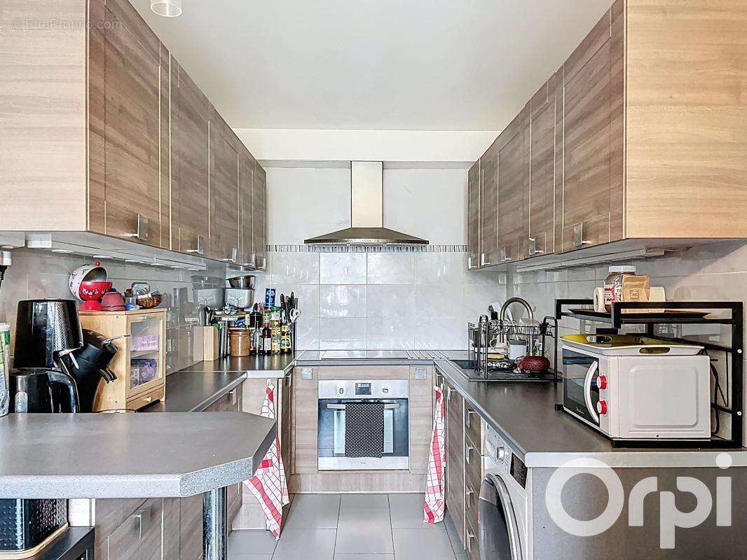 Appartement à LES ULIS