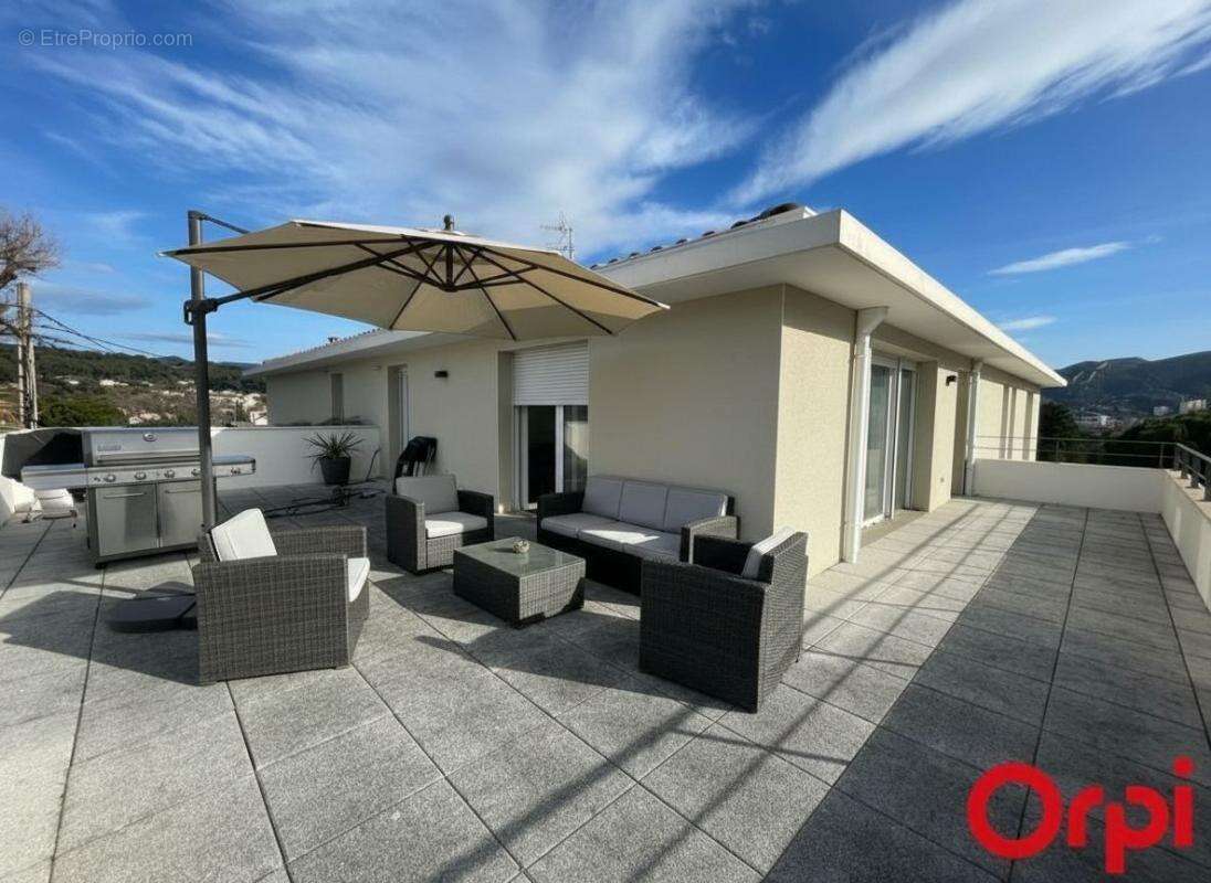Appartement à MARSEILLE-12E
