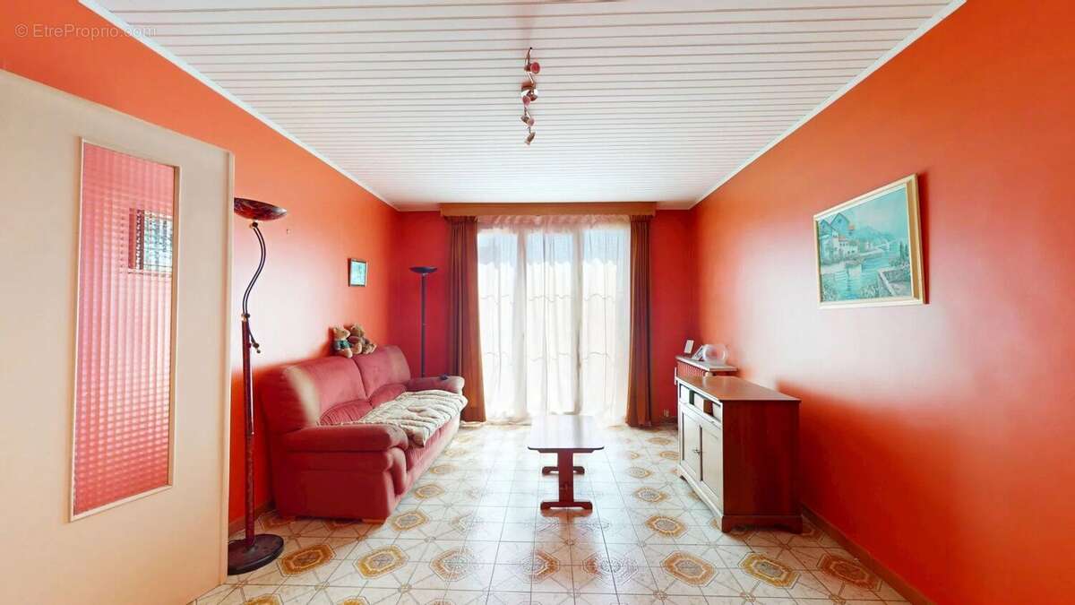 Maison à DUGNY