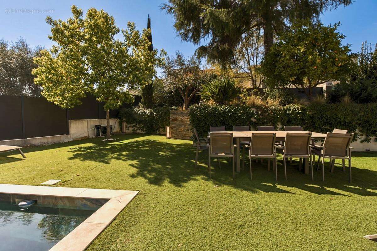 Maison à LA COLLE-SUR-LOUP