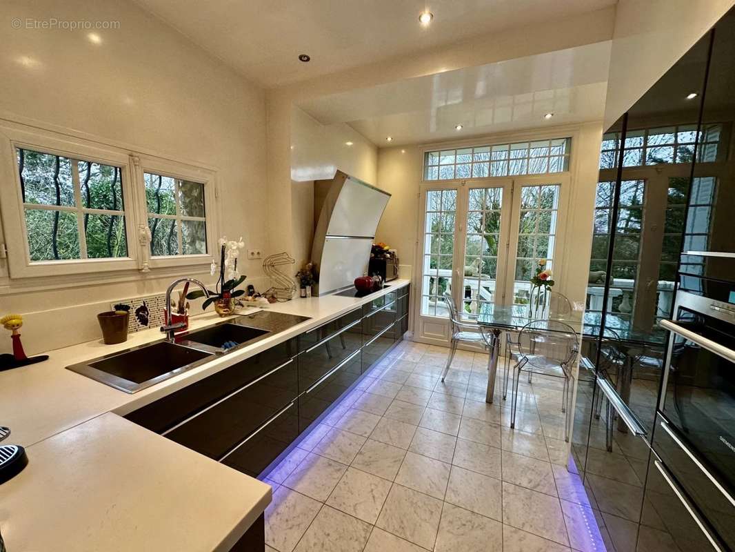 Maison à MONTMORENCY