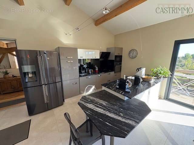 Maison à RESTINCLIERES