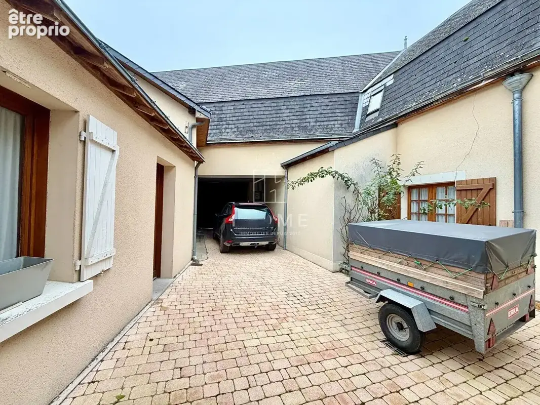 Maison 10 pièces 200 m² à vendre à La Fleche (72200) - photo 14