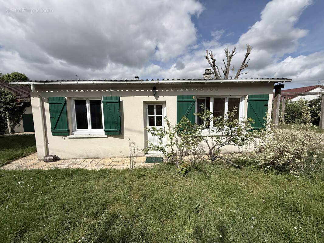 Maison à CHAPET