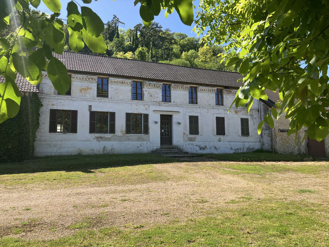 Maison à BUEIL