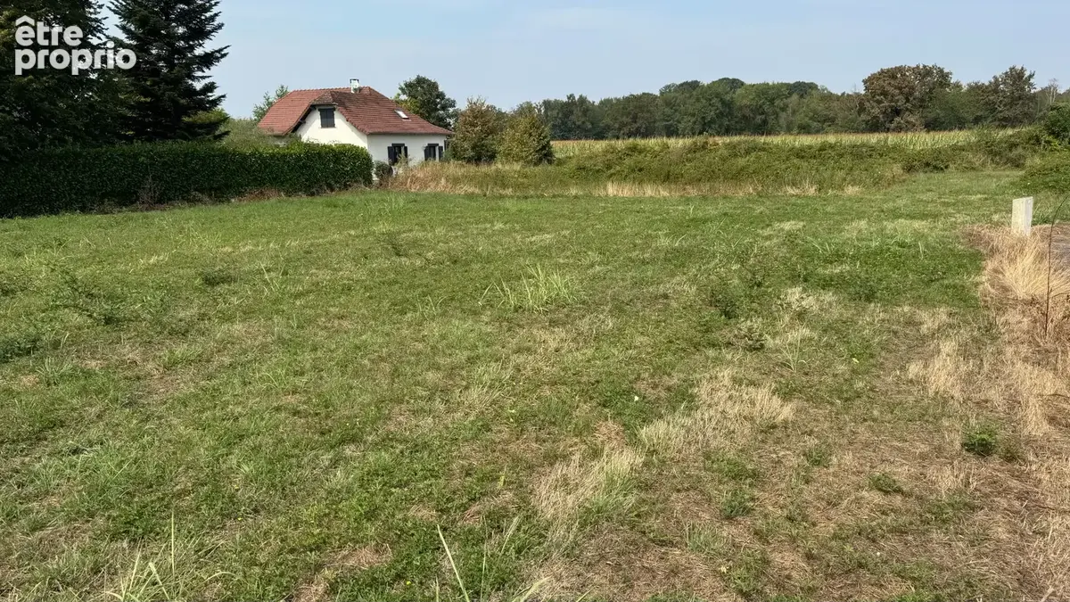Terrain à IDRON