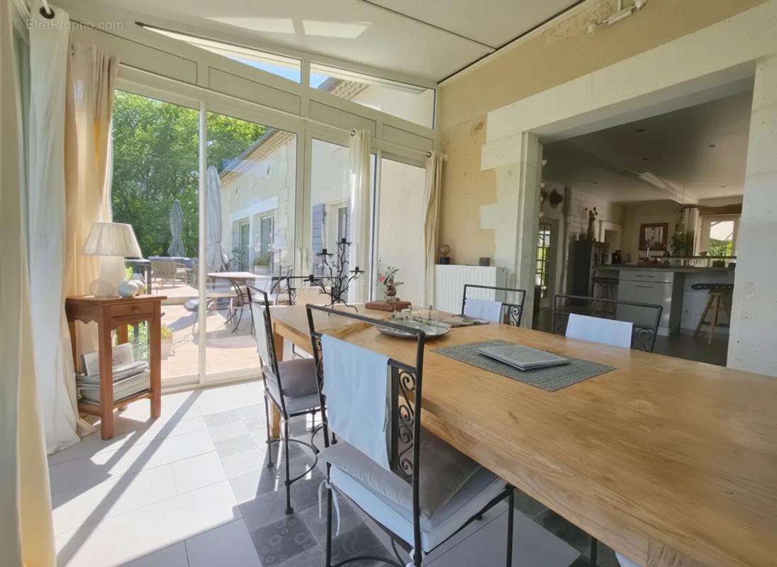 Demeure en pierre avec piscine et vue sur la vallée à Douville - photo 22