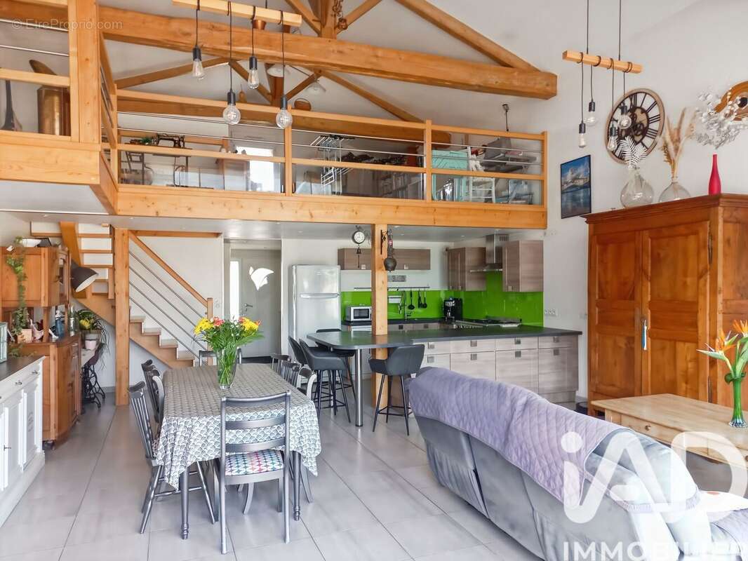 Photo 3 - Maison à SAINT-MATHURIN