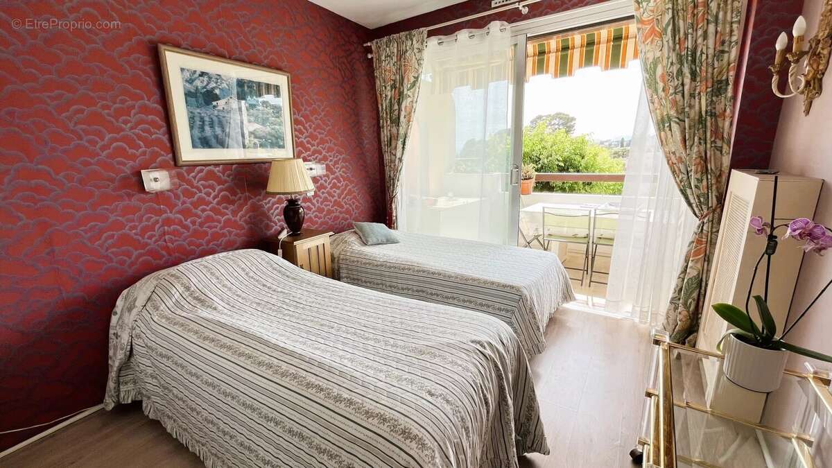 Appartement à LE CANNET