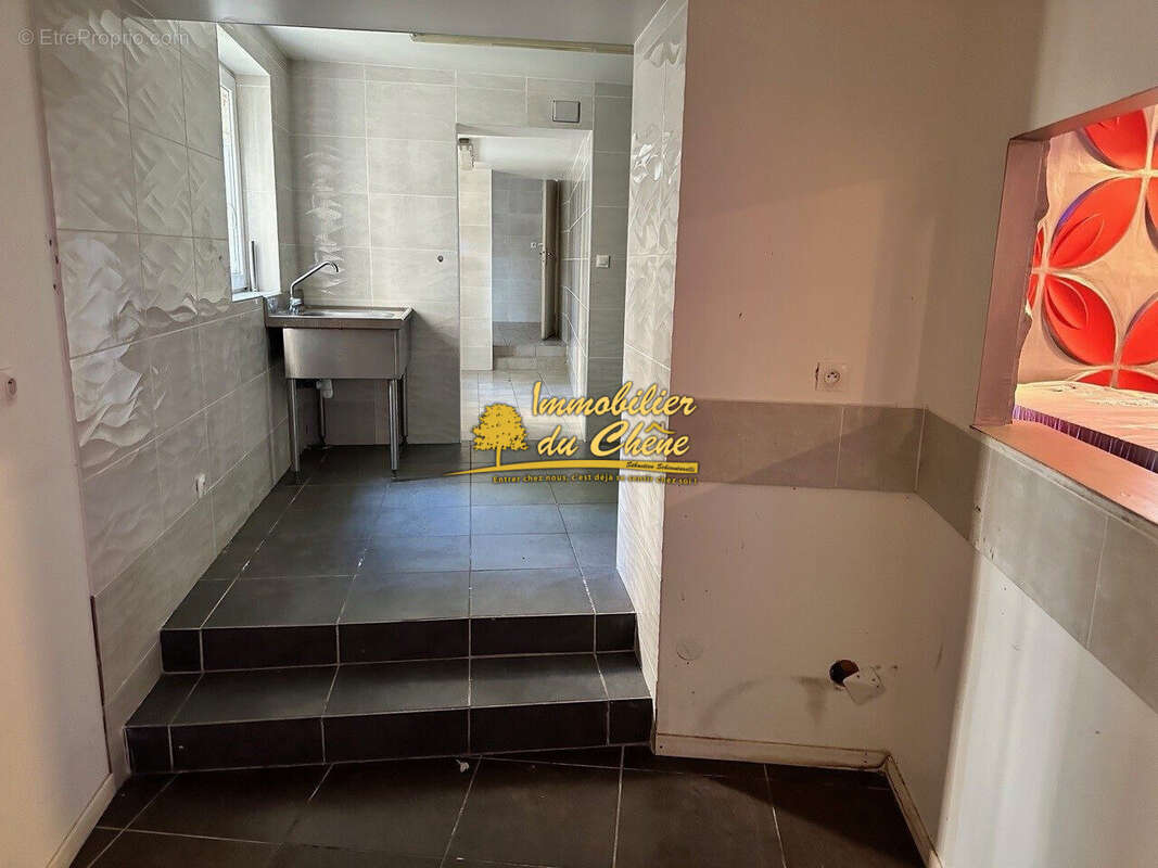 Appartement 341 m² à Saint-Loup-Sur-Semouse  - photo 4